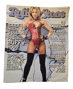 Rolling Stone Magazine Sarah Michelle Gellar/Buffy the Vampire Slayer Cover, '98 - Picture 1 of 5