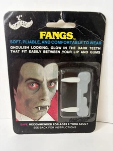 Vintage 1983 Imagineering VAMPIRE FANGS Teeth Halloween Makeup NEW SEALED NOS - Picture 1 of 12