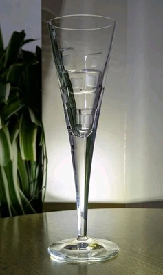 Royal Doulton crystal Metro champagne flutes 22.5cm/8 7/8" superb signed 1sts  - Image 1 of 4