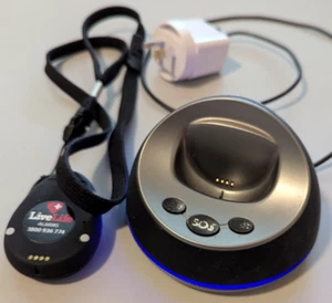 LiveLife Personal Alarm with accessories: GPS, fall detection, 2 way calls, etc - Picture 1 of 11