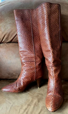 BOTAS ALTAS VINTAGE PIEL DE SERPIENTE EN MARRÓN ROJIZO PULL ON 39.5 9 TACÓN 3" ITALIA Foto 1 de 4