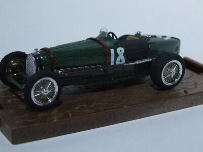 1:43 Scale 1933   Bugatti type 59 Six Wheeler By Brumm No R 173 - Image 1 of 4