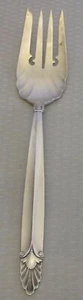 Tenedor para servir International Sterling Silver 1932 EMPRESS pescado frío 8" - Imagen 1 de 4