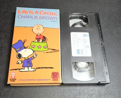 Life Is A Circus, Charlie Brown (VHS, 1989) Kids Rare Animated Peanuts HTF OOP Foto 1 de 4
