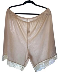Sottopantaloni vintage nylon donna anni 90 Wondermaid slip pantaloncino pizzo 3X beige NOS - Foto 1 di 4