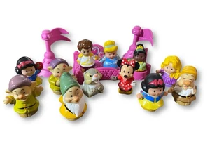 12 Stück Fisher-Price Little People Disney Prinzessin Schneewittchen Rapunzel Minnie - Bild 1 von 4