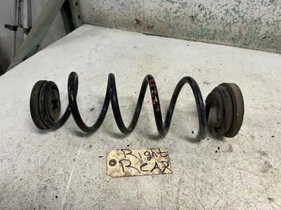 2022 MITSUBISHI OUTLANDER Driver or Passenger Side Rear Coil Spring OEM  - Image 1 of 3