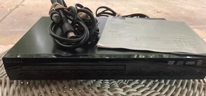 Insignia DVD/CD Player Black NS-HDVD18 Insignia set of Hook up cables - Picture 1 of 11