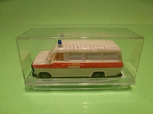 PRALINE FORD TRANSIT AMBULANCE ASB ARBEITER SAMARITER BUND -1:87 HO- GOOD IB 259 - Imagen 1 de 5