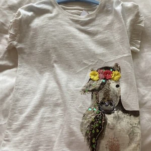 Brand new girls t shirt age 8 (John Lewis) - Picture 1 of 5