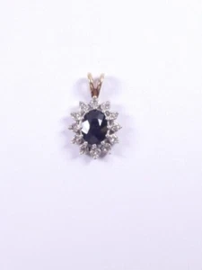 Colgante racimo de zafiros y diamantes oro de 9 quilates 20 x 13 mm - Imagen 1 de 6