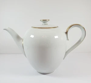 Cafetera de colección Heinrick & Co patrón Anmut 40 oz borde blanco y dorado Baviera - Imagen 1 de 11