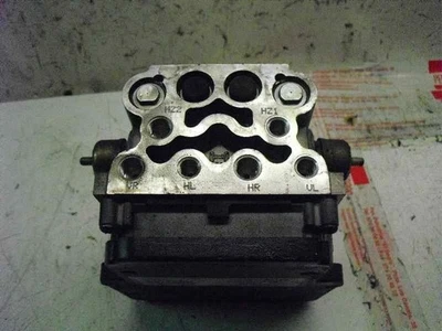 13039901 CENTRALINA ABS / 13040101 / 147065 PER OPEL VECTRA B BERLINA 2.0 DTI - Immagine 1 di 4