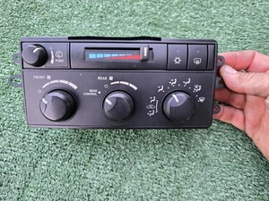 2004-2009 Dodge Durango Chrysler Aspen AC Heater Control Climate Temperature - Picture 1 of 4