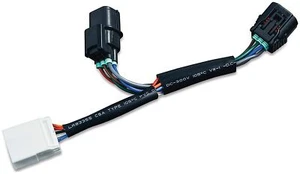Adaptador accesorio punta guardabarros trasero LED Kuryakyn (3234) - Imagen 1 de 1