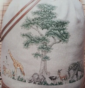 Cross Stitch "ANIMAL PARADE" pattern ~ elephant, giraffe, rhino, ostrich, lion - Picture 1 of 1