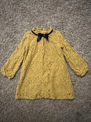 Vestido Genuino Niños de Oshkosh Niñas Amarillo Mostaza Oscuro Encaje Otoño Invierno Talla 4T Foto 1 de 3