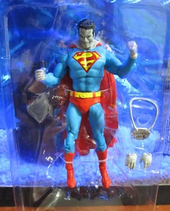 DC Multiverse 2025 FIGURA CLÁSICA BIZARRO SUPERMAN Suelta 7" McFarlane Toys Dorado - Imagen 1 de 2