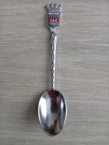 Petite cuillère de collection en métal argenté Souvenir De Paris - Photo 1/3