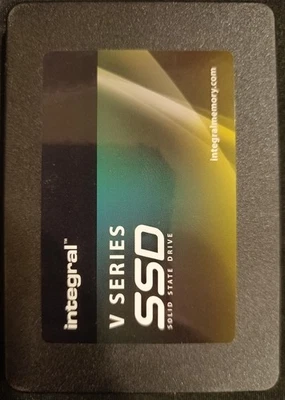 Integral 240Gb V Series 2.5" SATA III 6.0Gb/s SSD INSSD240GS625V2 - Image 1 of 2