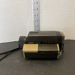 Vintage Kodak XL10 8mm Filmkamera und Trageriementeile - Bild 1 von 9