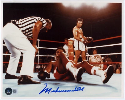 MUHAMMAD ALI Signed 8x10 Photo Over George Foreman Rumble In The Jungle BAS LOA - Image 1 of 3