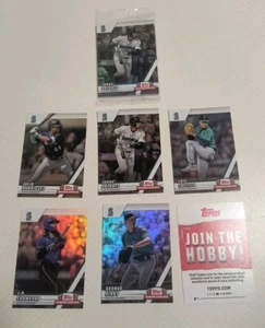 Juego de Tarjetas Coleccionables 2024 Seattle Mariners Topps Día Internacional Julio Rodríguez - Imagen 1 de 14