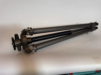 Gitzo Profi Stativ Fachkamera Tele Groß Schwere Kamera Giant Studiostativ - Bild 1 von 4