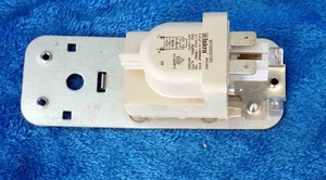 Entstörkondensator für Waschmaschine PRIVILEG PWT E612531P - Bild 1 von 2