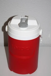 red igloo thermos - Picture 1 of 4