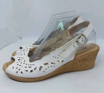 Spring Step Sandals Orella Womens Sz 40 US 9 White Leather Peep Toe Wedge - Image 1 of 4