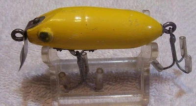 071325 LOTE SEÑUELO VINTAGE RINEHART JINX 2,25" S Foto 1 de 3