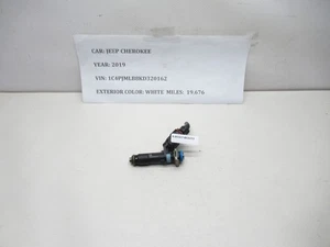 2014-2018 JEEP CHEROKEE Engine Motor Fuel Injector Nozzle 04593986AB OEM - Picture 1 of 6