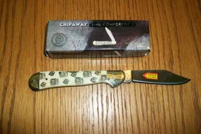 FROST CHIPAWAY WHITE BONE COPPERLOCK KNIFE. - Image 1 of 4