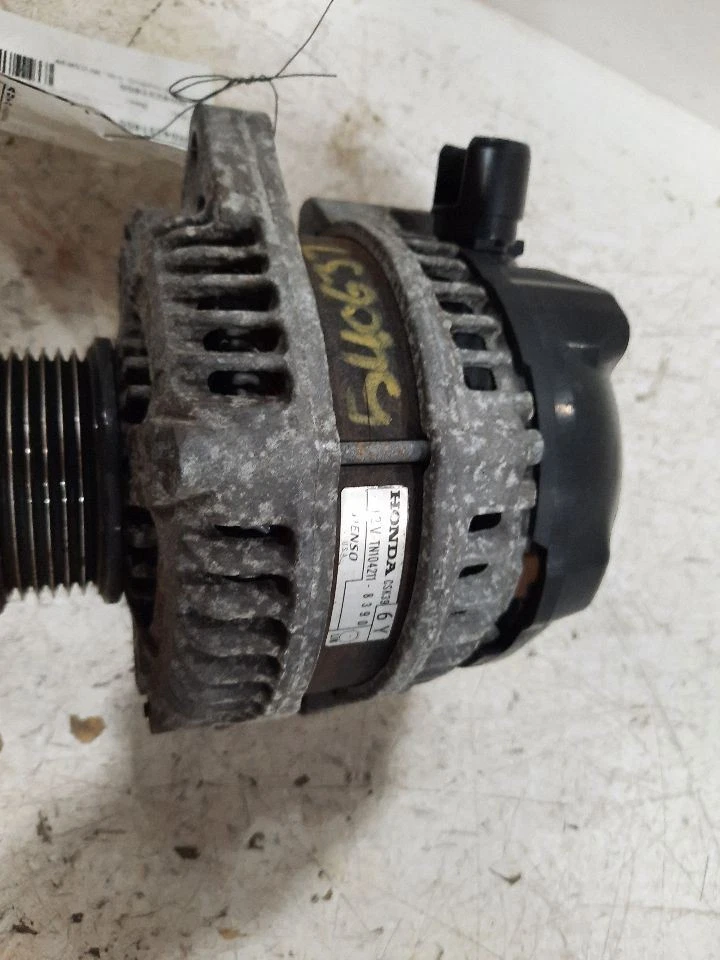 Alternator 2015 Tlx Sku#4231455 - Image 1 of 4