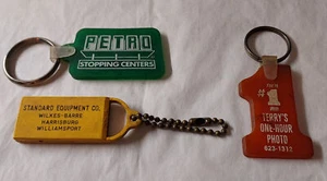 Vtg Deal/3 Keyrings - Standard Eqiupment, Petro Stopping Ctr, Terry's 1 Hr Photo - Picture 1 of 6