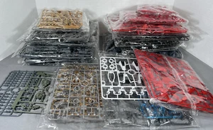 IN ERA+ RMD Lizard Model Kit 1/100, Incomplete 38 of 43 Sprues, No Instructions - Picture 1 of 23