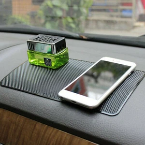 Universal Car Dash Pad Strong Stretch Tasteless Anti-Slip Gel Pad Dashboard Mat - Photo 1 sur 14