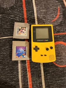 NINTENDO GAME BOY COLOR HANDHELD (YELLOW)BUNDLE WITH 2 GAMES - Picture 1 of 24
