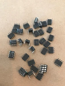 32 pcs LM2907N-8 LM 2907N-8 DIP-8 Integrated Circuit IC - Picture 1 of 2