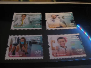 2022 Portugal Satz 4 Briefmarken zur Bedeutung der Impfung während der Viruspandemie - Bild 1 von 3