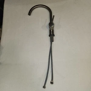 Unbranded Single Hole Kitchen Faucet - Picture 1 of 3