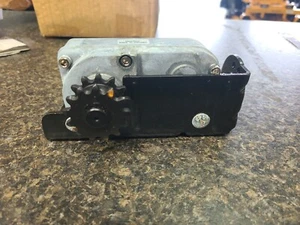 Reemplazo de caja de cambios deslizable para RV para sistema de habitación accionado por cable de 12 V R25076 - Imagen 1 de 6