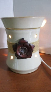 SCENTSY Elfenbein mit burgunderfarbenen Blumen & Sackleinenband WACHSSCHMELZWÄRMER - Bild 1 von 4