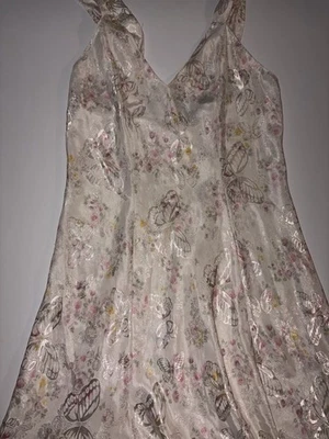 Morgan Taylor Babydoll Camisón Satinado Vestido Sin Mangas Floral Lencería Tirantes Foto 1 de 4