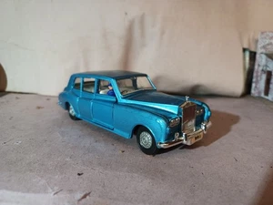 Vintage diecast Dinky Rolls Royce Phantom Limo rare light blue MINT 1/43 #152 - Picture 1 of 5