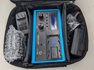 Dracast LED200 5600K Plus Series BiColor On Camera Light Overview Kit Open Box - Picture 1 of 10