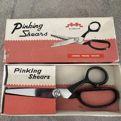 Vintage Ribbon Chrome Pinking Shears 8 In Stationary Dressmaker Zig Japan - Image 1 of 4