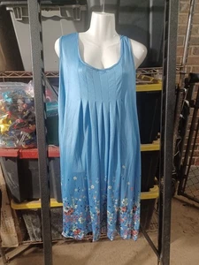 Damen Tunika himmelblau mit Blumenmuster, Gr. XXL, Polyester & Baumwolle #322 - Bild 1 von 4