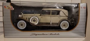 1930 Packard Brewster 1/18 Diecast Model Car Signature Models NEW IN BOX #18103 - Picture 1 of 7